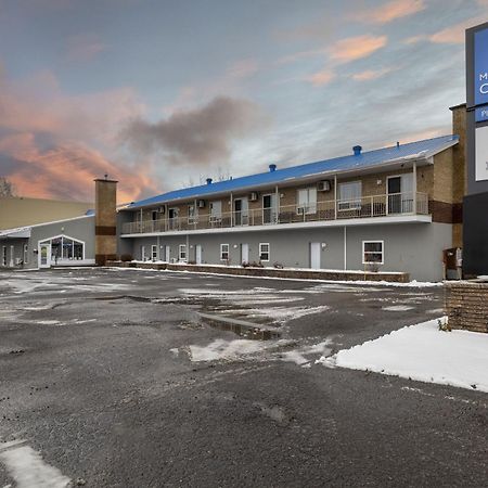 Motel Et Condo Chez Charley Sainte-Anne-de-Beaupré Esterno foto
