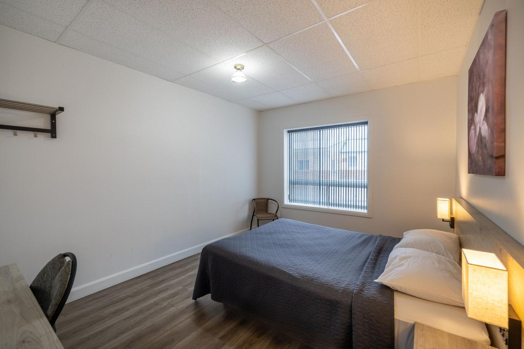 Motel Et Condo Chez Charley Sainte-Anne-de-Beaupré Esterno foto